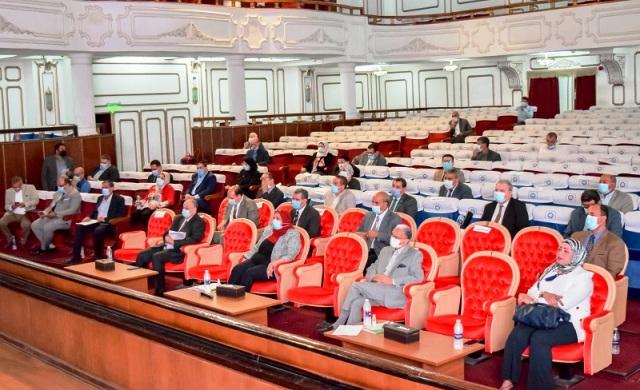 مجلس جامعة بني سويف يقرر إعفاء طلاب قطاع غزة من المصروفات الدراسية