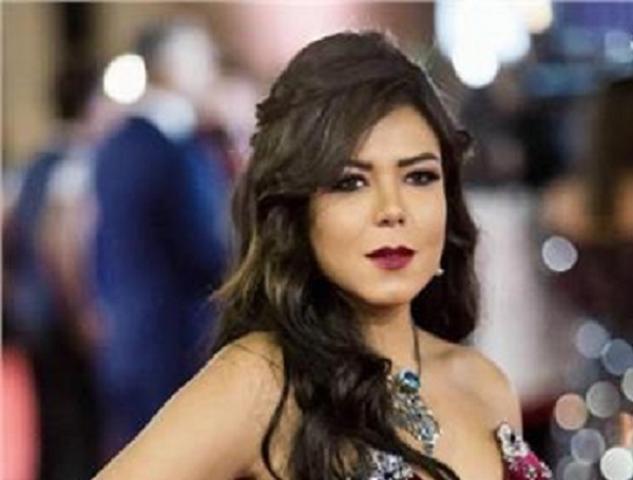الفنانة ناهد السباعي