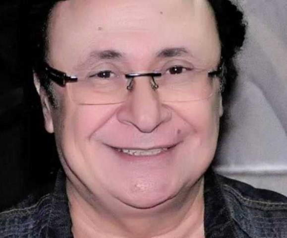 المخرج المسرحي منير مراد