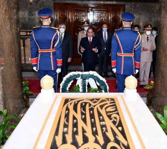 الرئيس يرعى منحة ناصر للقيادة الدولية 