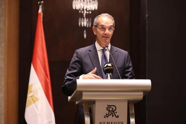 وزير الاتصالات