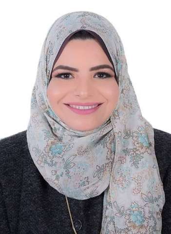 رشا عادل الفائزة بجائزة الدولة التشجيعية