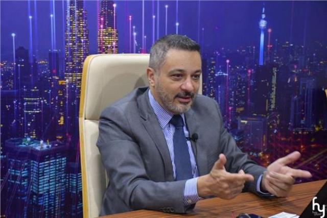 الدكتور إيهاب المسلمى