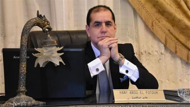 الخبير المصرفي هاني أبو الفتوح