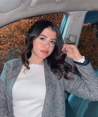 الطالبة الضحية