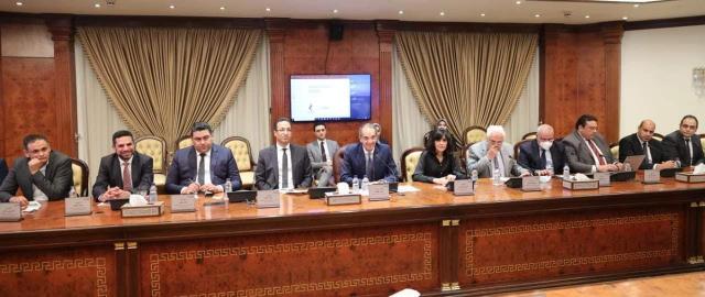 وزير الاتصالات