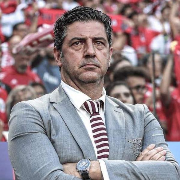 روي فيتوريا
