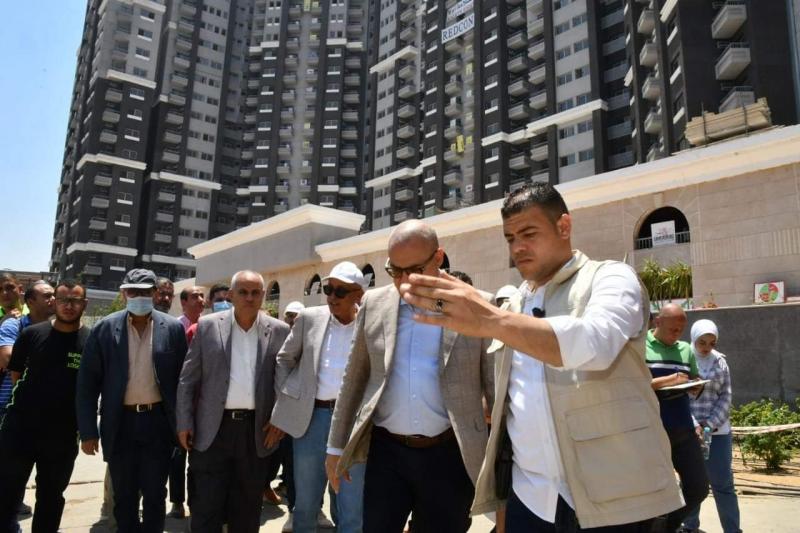 وزير الإسكان