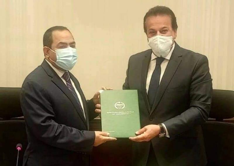 وزير الصحة 