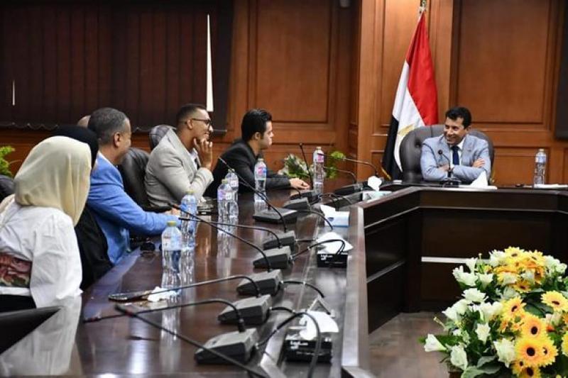 الحدث