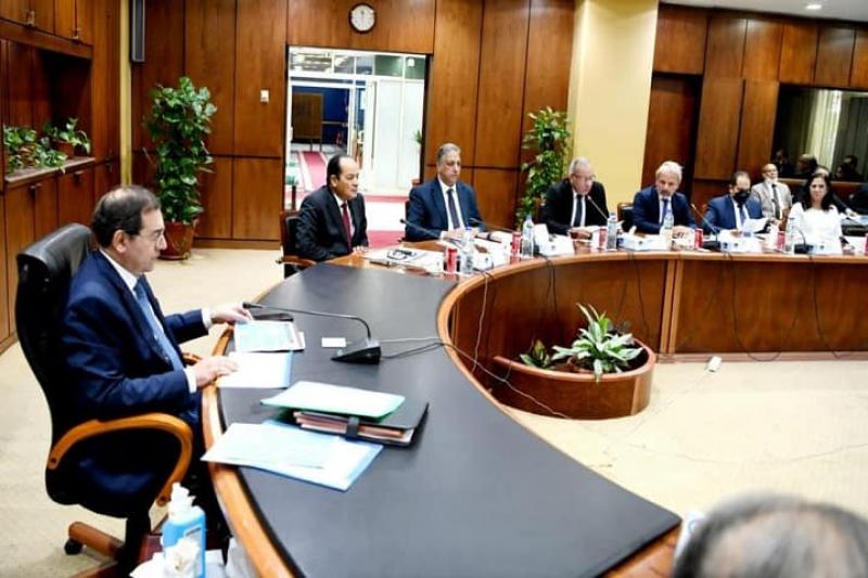 وزير البترول