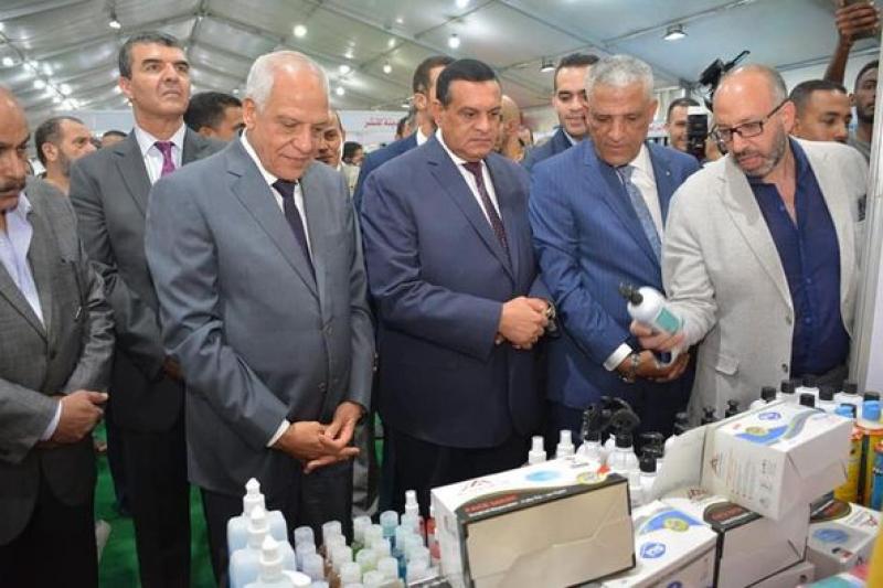 وزير التنمية المحلية