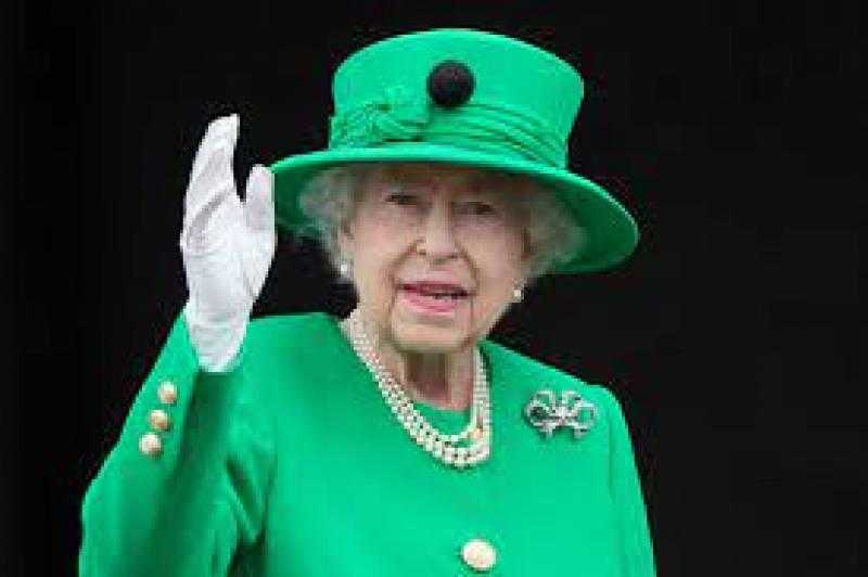 إلغاء المباريات وإغلاق المتاجر في بريطانيا حدادًا على وفاة الملكة إليزابيث الثانية