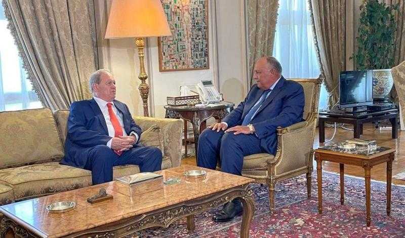 وزير الخارجية يستقبل رئيس المجلس الوطني الفلسطيني