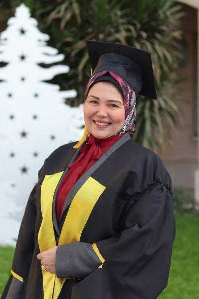 المتحدث الرسمي لوزارة التعليم العالي يهنئ شيماء المتولي لحصولها على الماجستير في الإعلام
