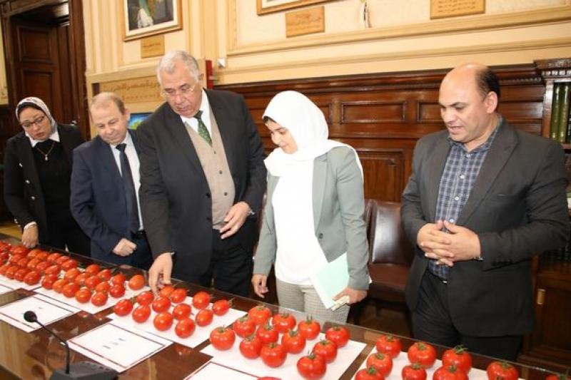 وزير الزراعة