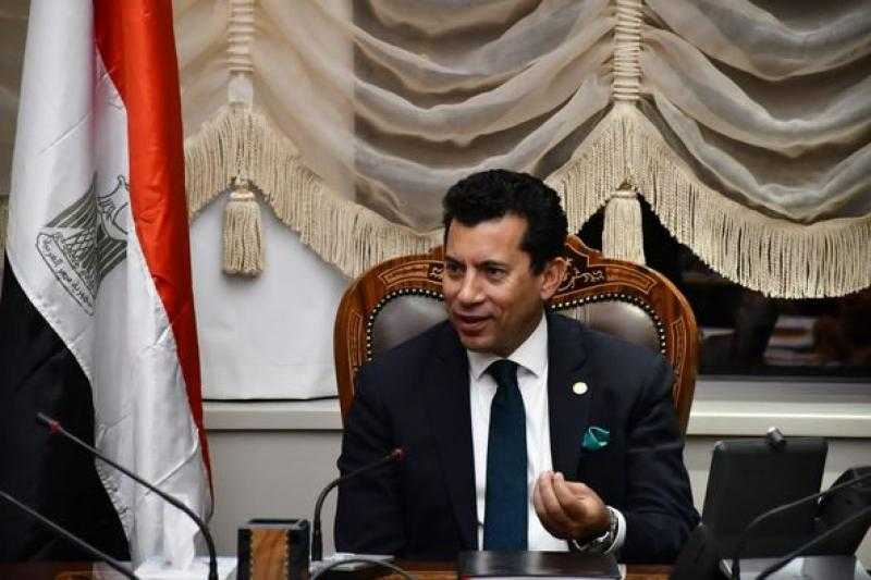 وزير الشباب والرياضة يلتقى ممثلى أكاديمية شباب المتوسط