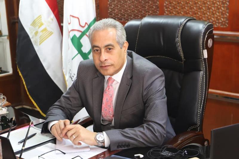 وزير القوى العاملة