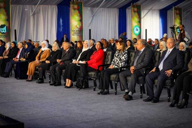 وزيرة البيئة تشارك في افتتاح المعرض العربى للاسر المنتجة ”بيت العرب”