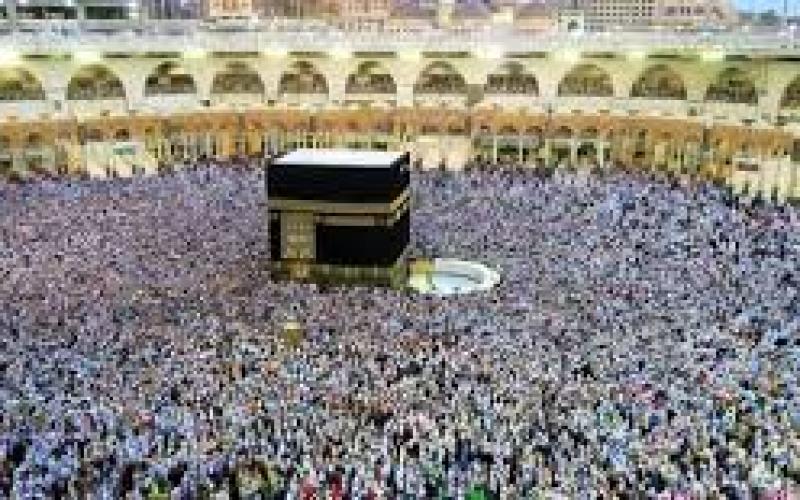 هل يجوز الحج من مال الزوجة الخاص؟ الإفتاء تجيب