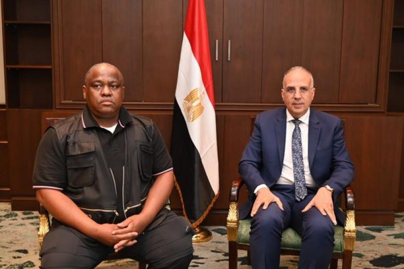 الحدث