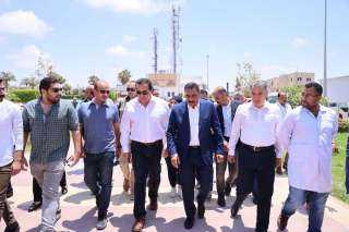 وزير الصحة يتفقد مستشفى مارينا المركزي لمتابعة تنفيذ خطة التأمين الطبي للمدن الساحلية بالتزامن مع دخول فصل الصيف