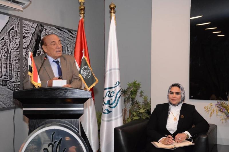 اللواء سمير فرج أثناء الندوة