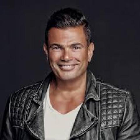 الفنان عمرو دياب